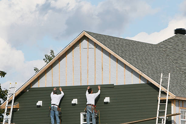 Professional Emergency Siding Repair technician working in Ward, SC